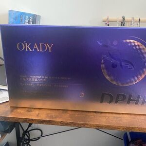 Okady Wrinkle Resistant 8 -Piece Set